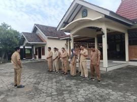 Apel Rutin Senen Pagi Pamong Kalurahan Wunung 1 Desember 2025